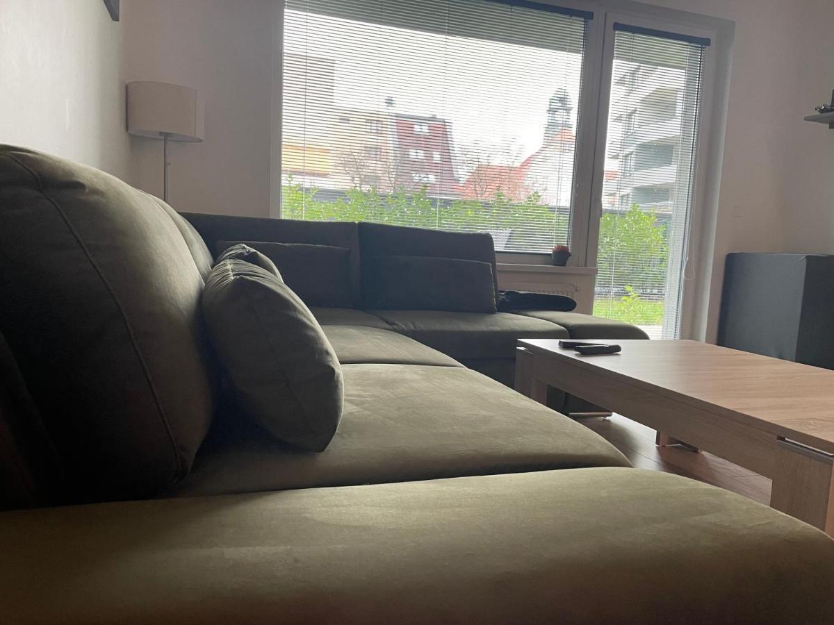 Garden Apartman Radnica - Private Parking Included كَشّا المظهر الخارجي الصورة