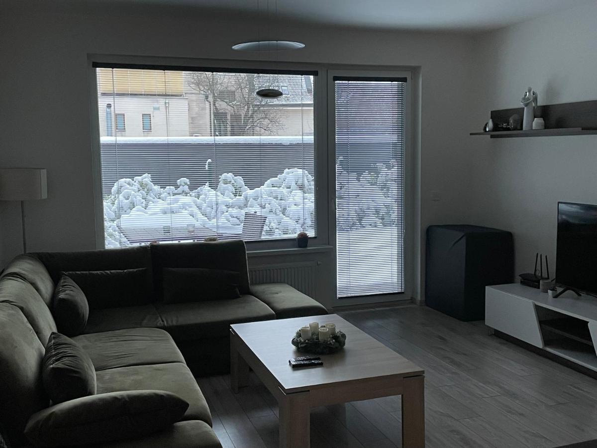 Garden Apartman Radnica - Private Parking Included كَشّا المظهر الخارجي الصورة